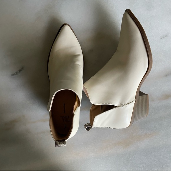 Time & tru Elegant Cream Ankle Boots size 9 - Picture 1 of 6